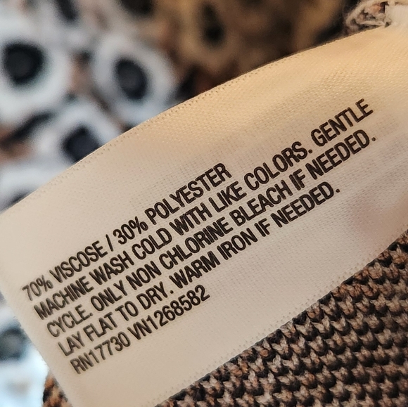 NWOT XXL Diane von Furstenberg Black and White Animal Print Maxi Halter Dress - Picture 8 of 8